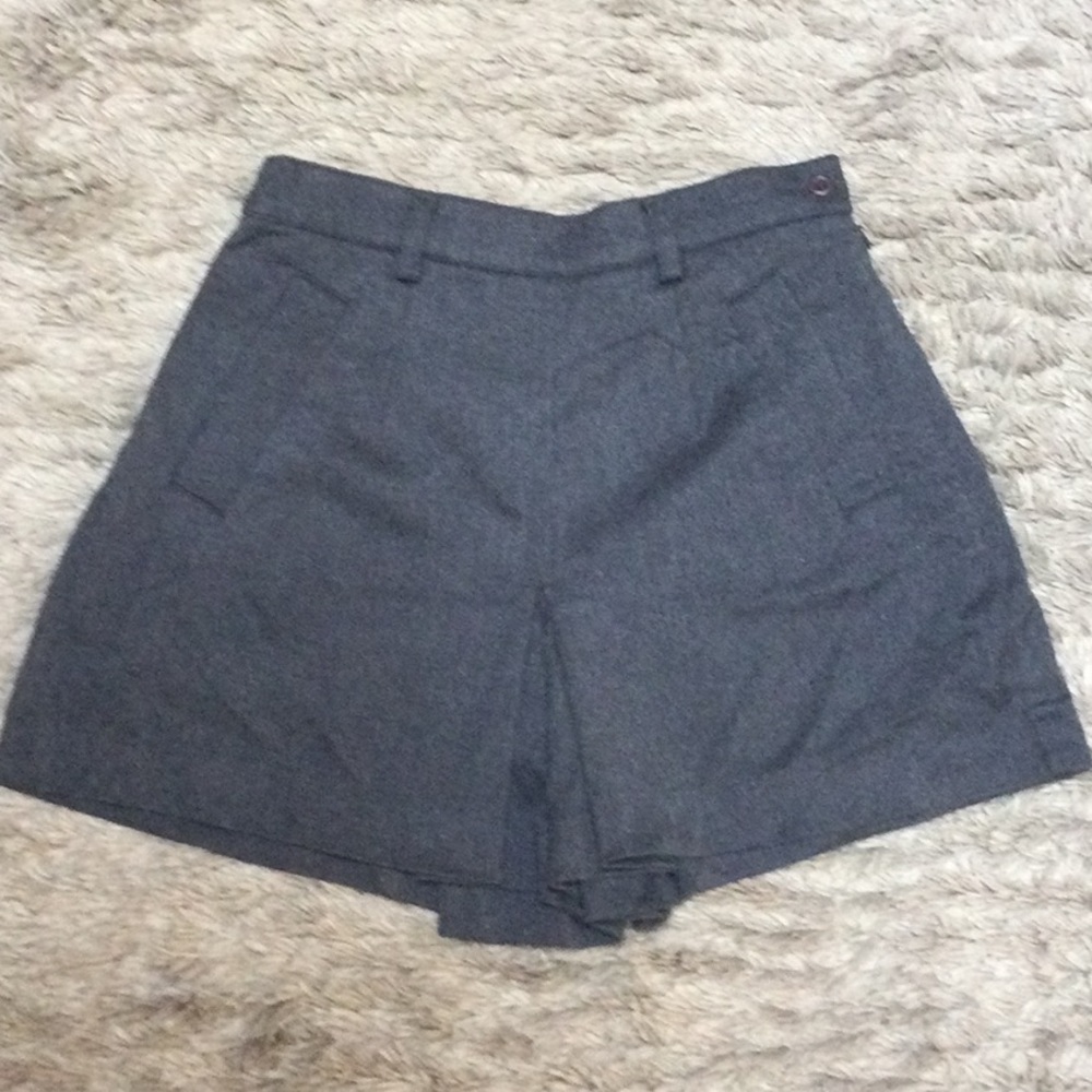 Newport news dressy shorts skort